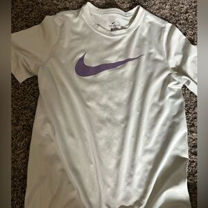 Nike shirt - Large